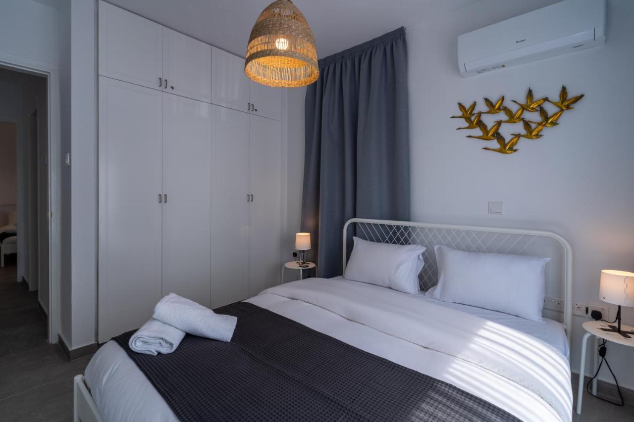 Odyssey - Captivating 2-Bedroom Retreat In Ларнака Екстер'єр фото
