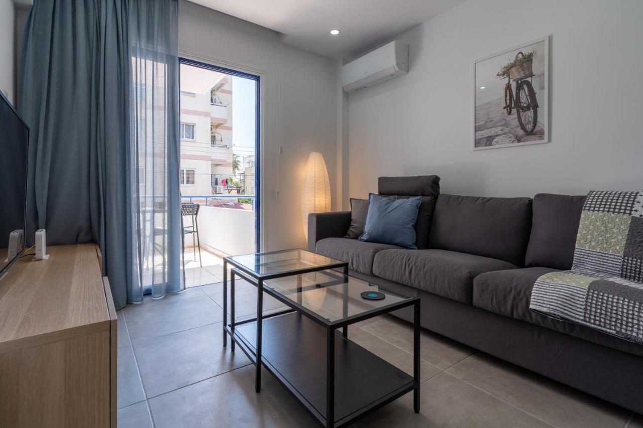 Odyssey - Captivating 2-Bedroom Retreat In Ларнака Екстер'єр фото