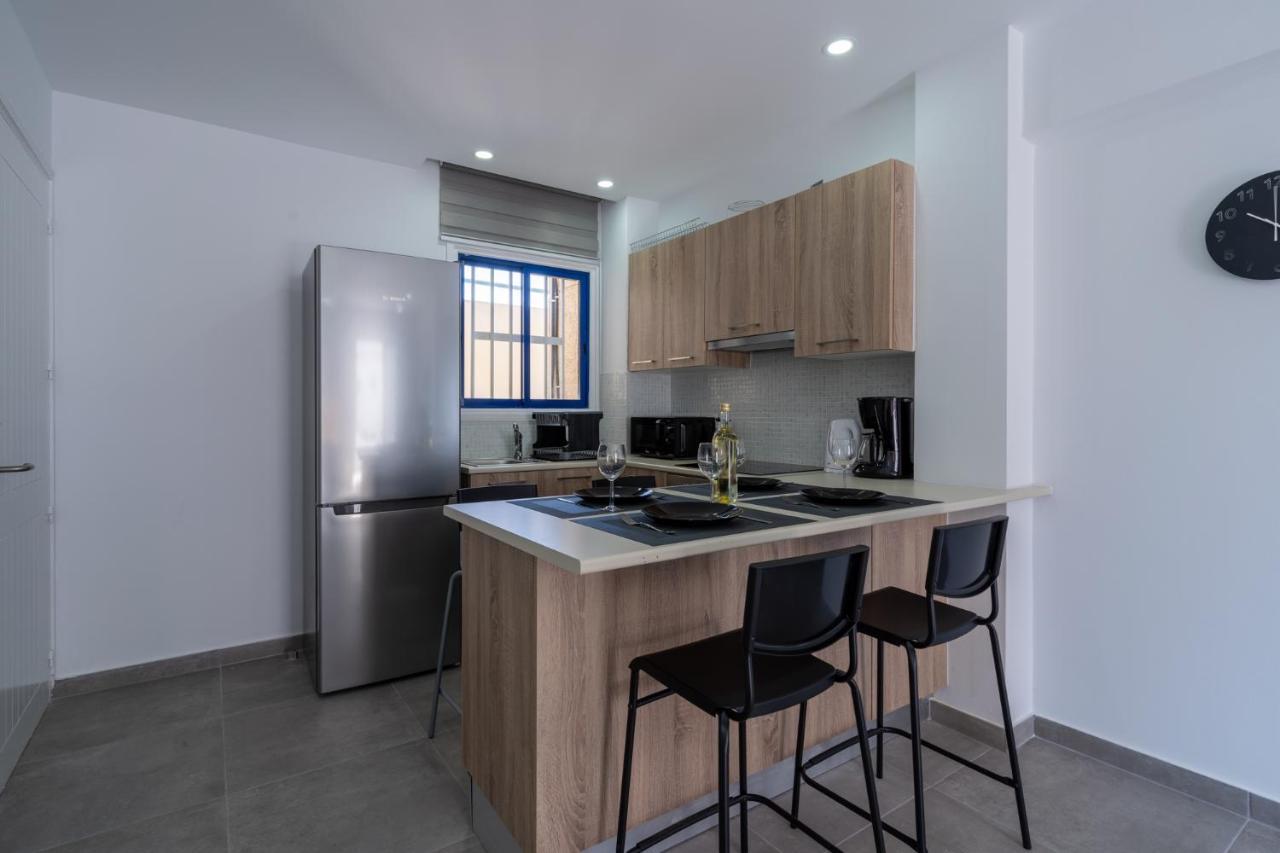 Odyssey - Captivating 2-Bedroom Retreat In Ларнака Екстер'єр фото